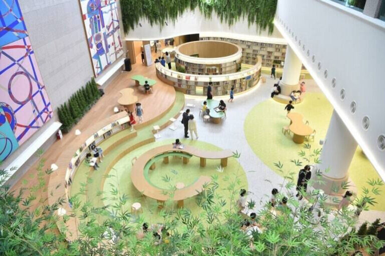 2-1. Busan Cityhall Open Library(Deullak Nallak-out)