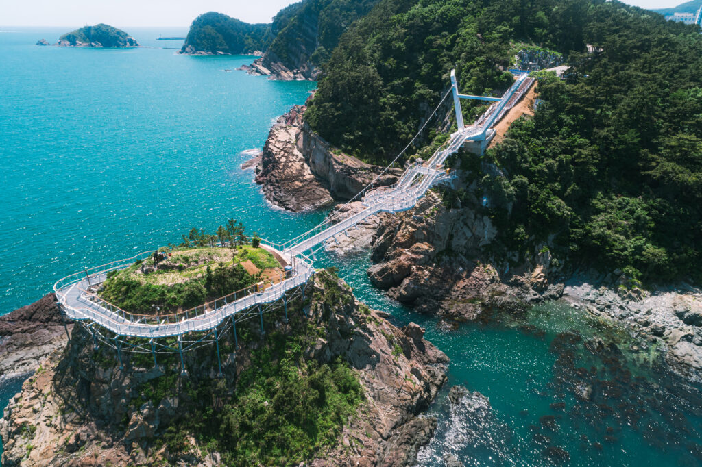 Bridge_Iland_Busan Tourism Archive
