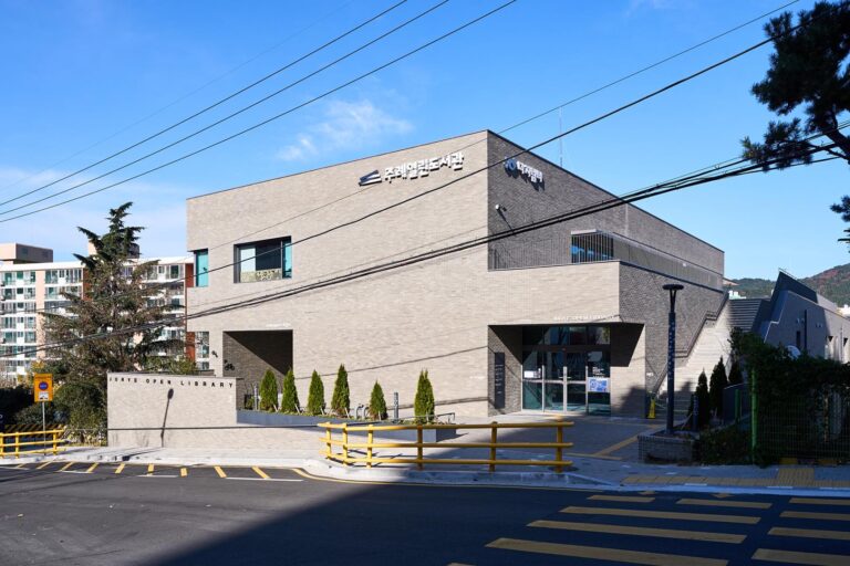 9-1. Jurye Open Library(out)