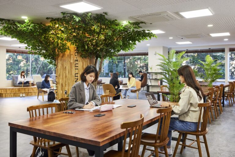 26-2. Dong-Eui University Central Library(in)